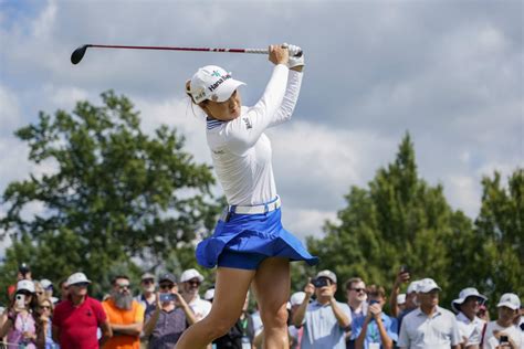 Minjee Lee loses a 5-shot lead in 6 holes and then wins in a playoff in Cincinnati